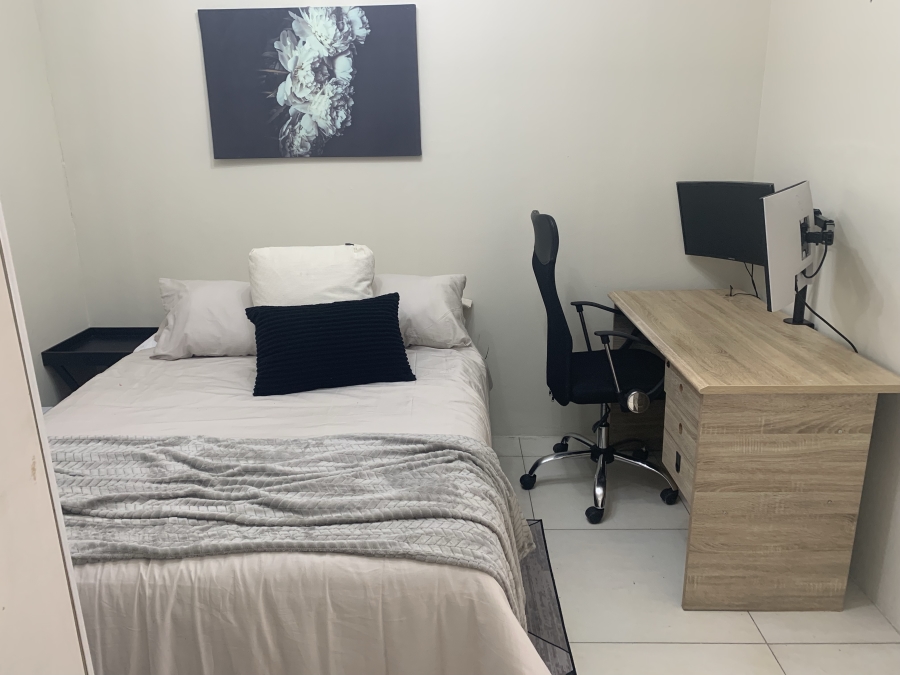 2 Bedroom Property for Sale in Table View Western Cape